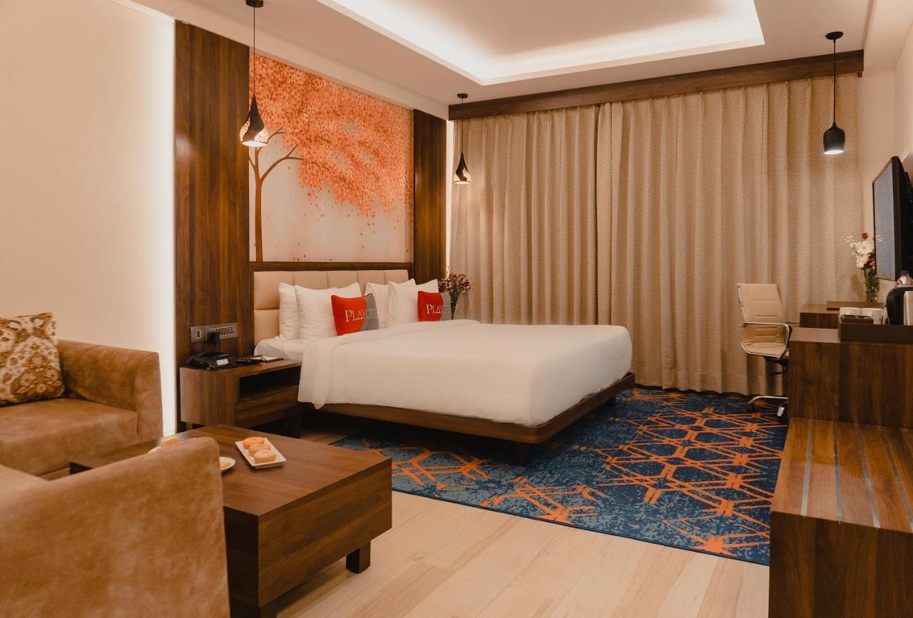 Playotel Premier Vijay Nagar Indore Exterior foto